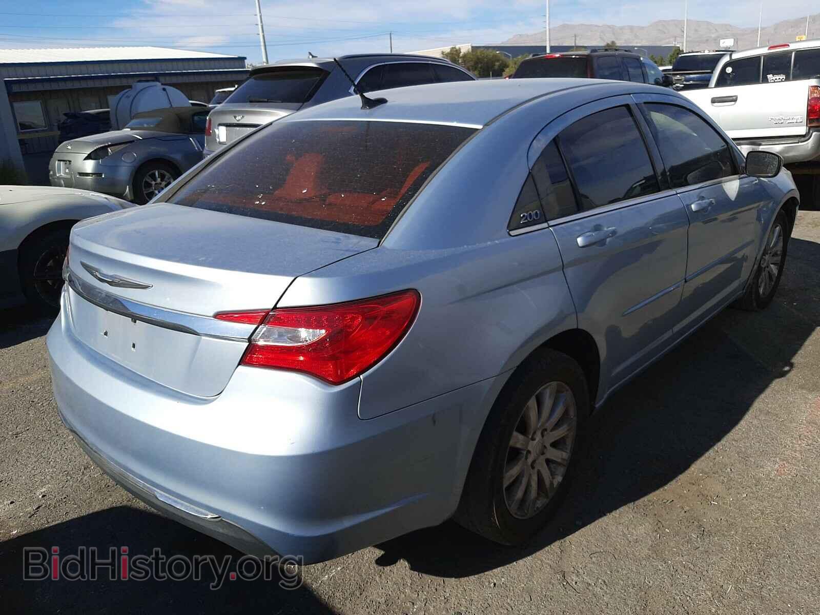 2012 CHRYSLER 200 - VIN: 1C3CCBBB2CN190619 - Фото 4