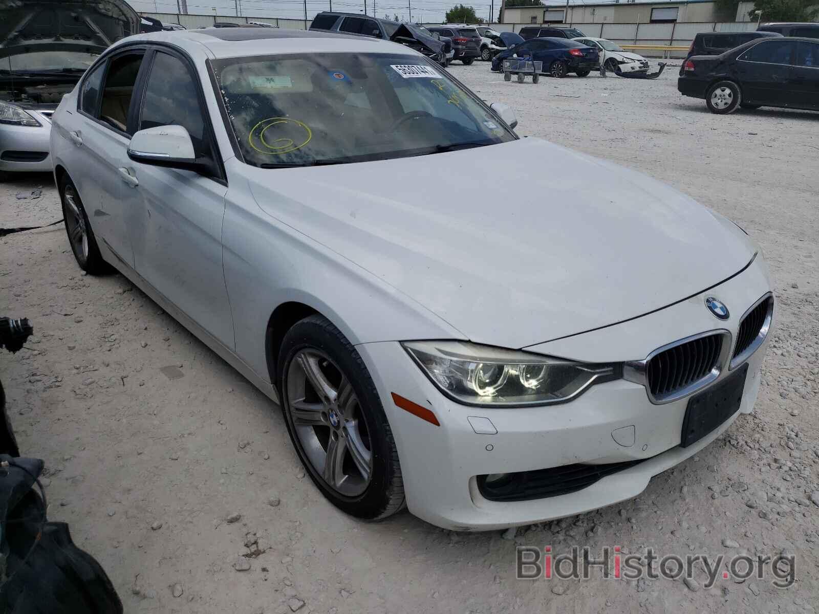 Photo WBA3A5C58CF259302 - BMW 3 SERIES 2012