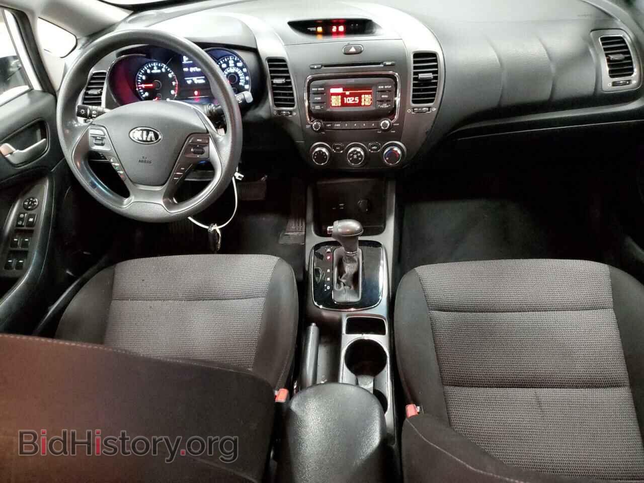 2017 KIA FORTE - VIN: 3KPFK4A75HE083242 - Фото 8
