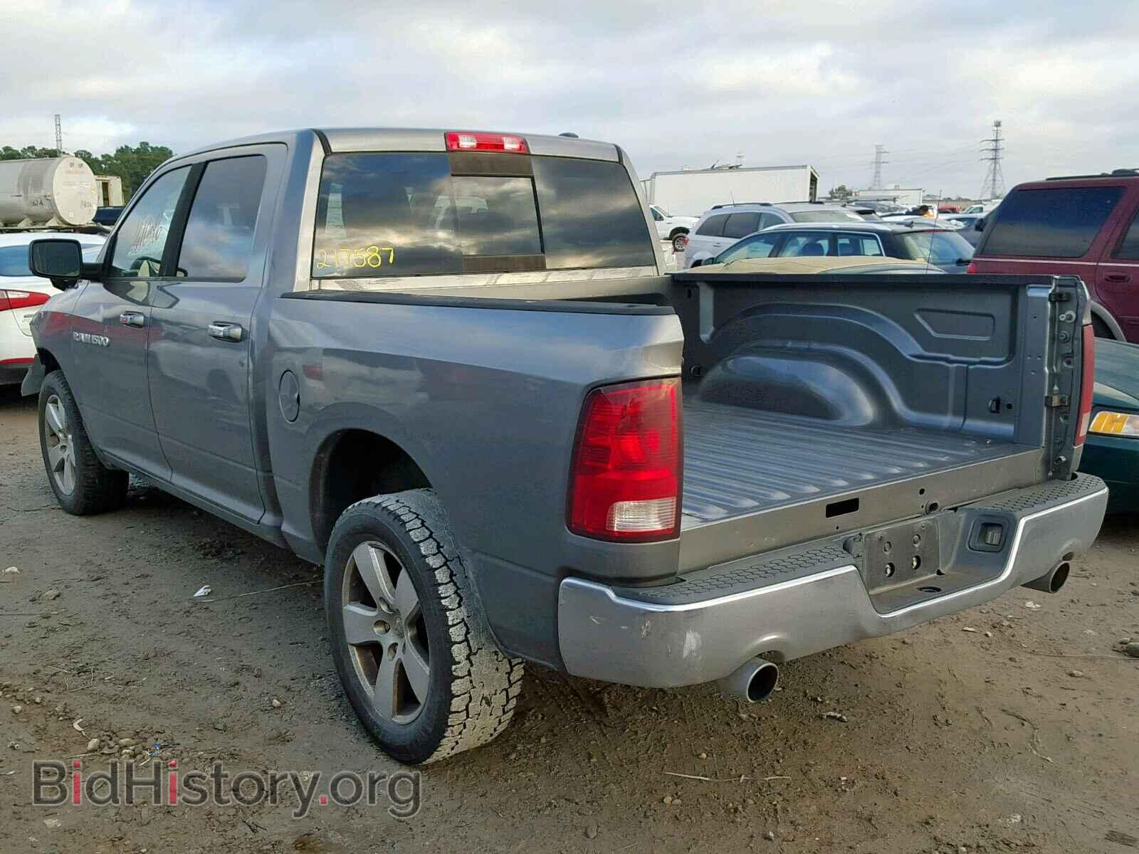 2011 DODGE RAM 1500 - VIN: 1D7RB1CT5BS635788 - Фото 3