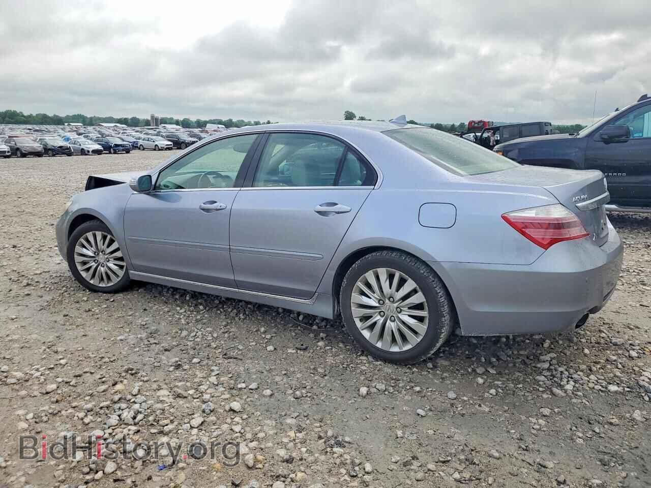 2011 ACURA RL - VIN: JH4KB2F69BC000802 - Photo 2