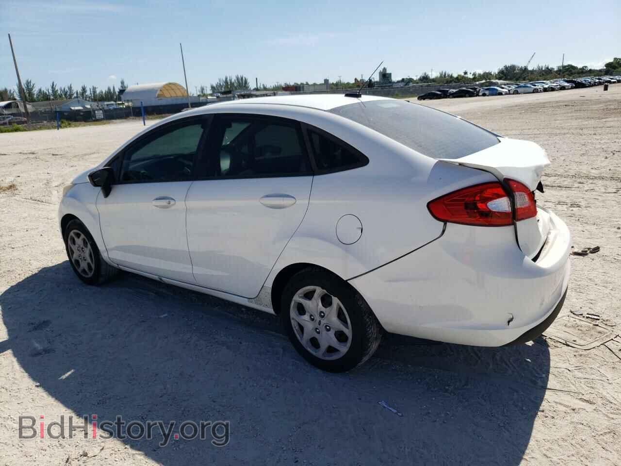 2013 FORD FIESTA - VIN: 3FADP4AJ1DM223877 - Фото 2