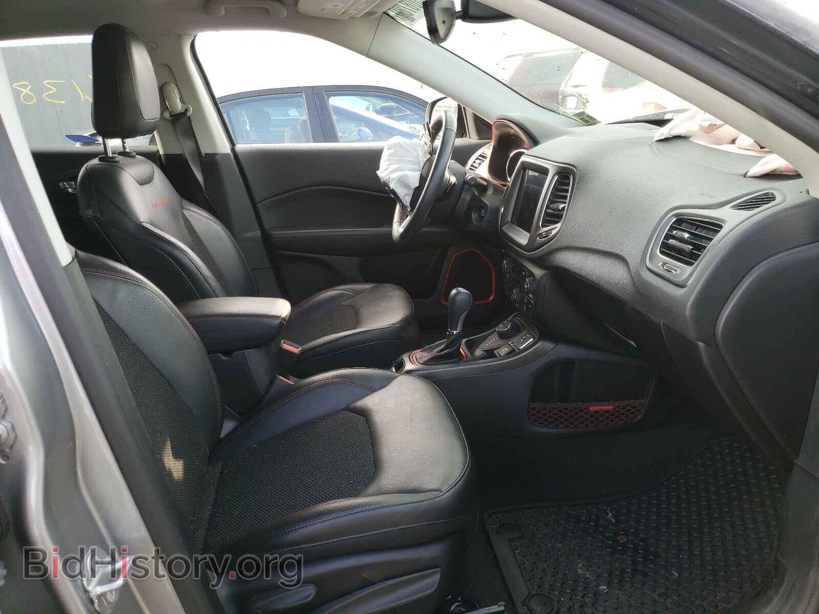 2018 JEEP COMPASS - VIN: 3C4NJDDB4JT281875 - Фото 5