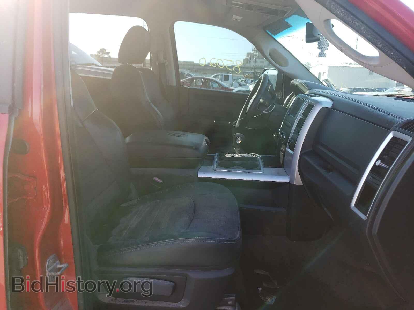 2011 DODGE RAM 1500 - VIN: 1D7RB1CT1BS635741 - Фото 5