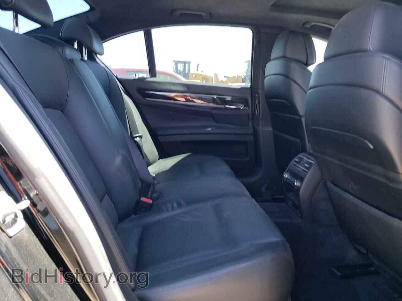 2011 BMW 7 SERIES - VIN: WBAKX6C51BC197029 - Фото 10