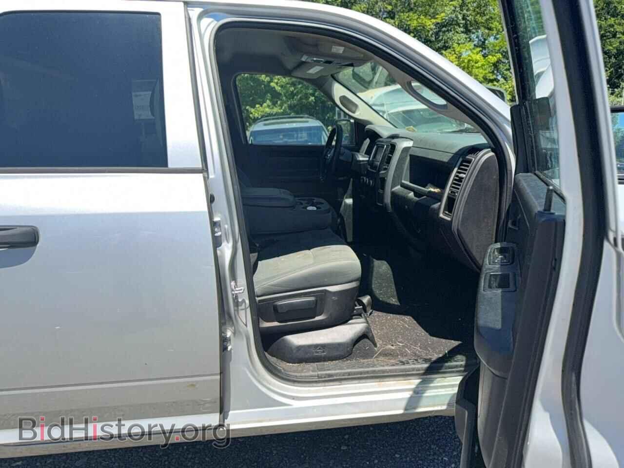 2019 RAM 1500 - VIN: 1C6RR7FTXKS553776 - Фото 5