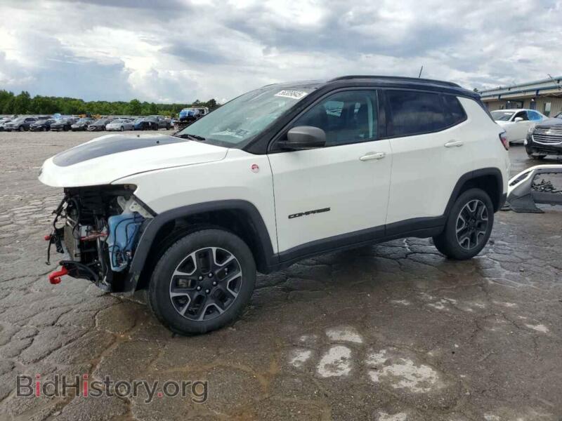 2019 Jeep COMPASS Trailhawk (VIN 3C4NJDDB3KT594983) — photo 1 of 16, Copart, damage: front end