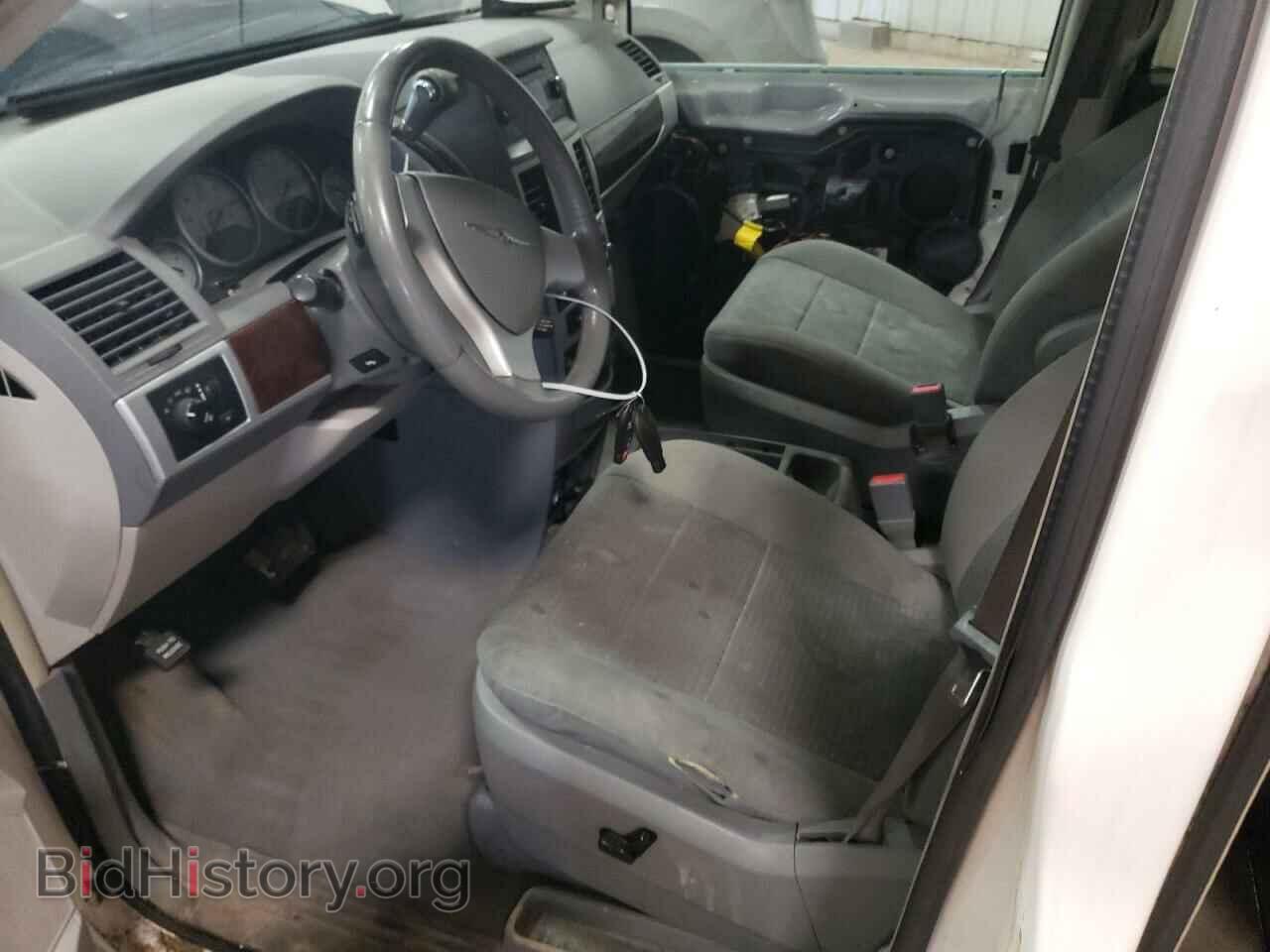 2010 CHRYSLER MINIVAN - VIN: 2A4RR5D19AR350743 - Photo 7