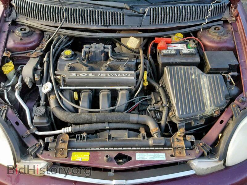 2000 Dodge NEON (VIN 1B3ES46C2YD681051) — фото 7 из 10