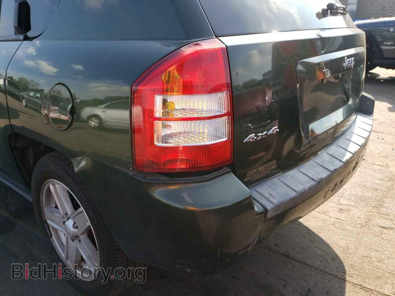 2007 JEEP COMPASS - VIN: 1J8FF47W07D142015 - Photo 9