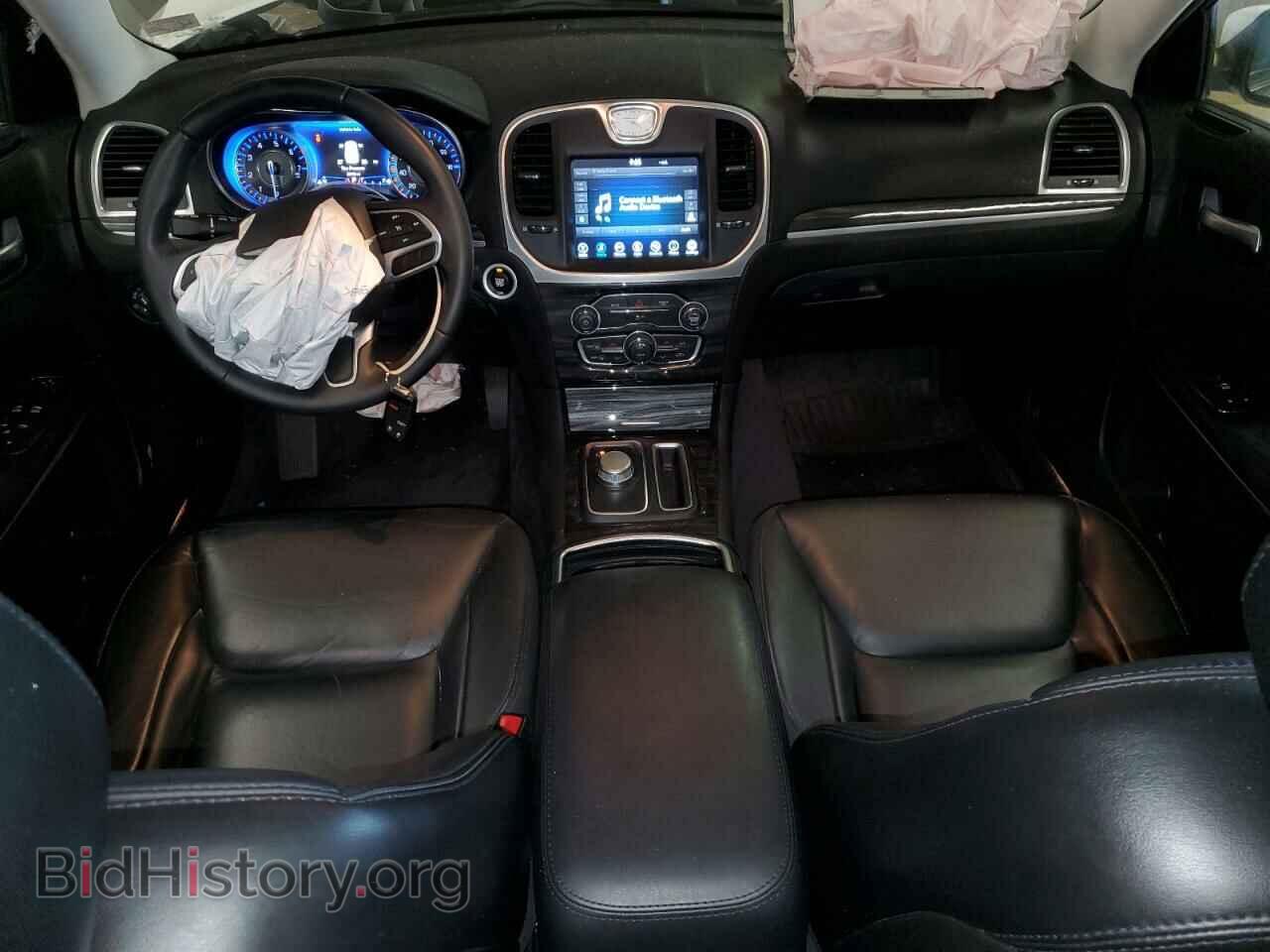 2017 CHRYSLER 300 - VIN: 2C3CCARG4HH591777 - Фото 8