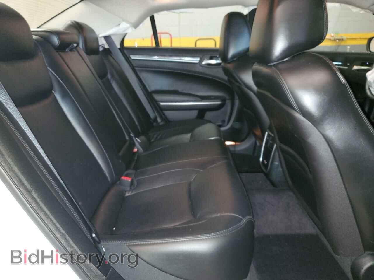 2017 CHRYSLER 300 - VIN: 2C3CCARG4HH591777 - Фото 10