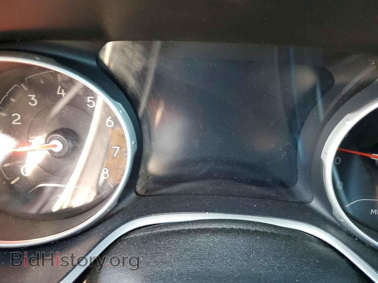 2019 JEEP COMPASS - VIN: 3C4NJDBB6KT761064 - Photo 9