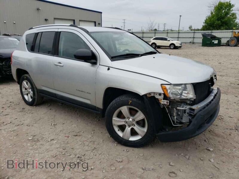 2011 Jeep COMPASS (VIN 1J4NF1FBXBD281166) — фото 4 из 13