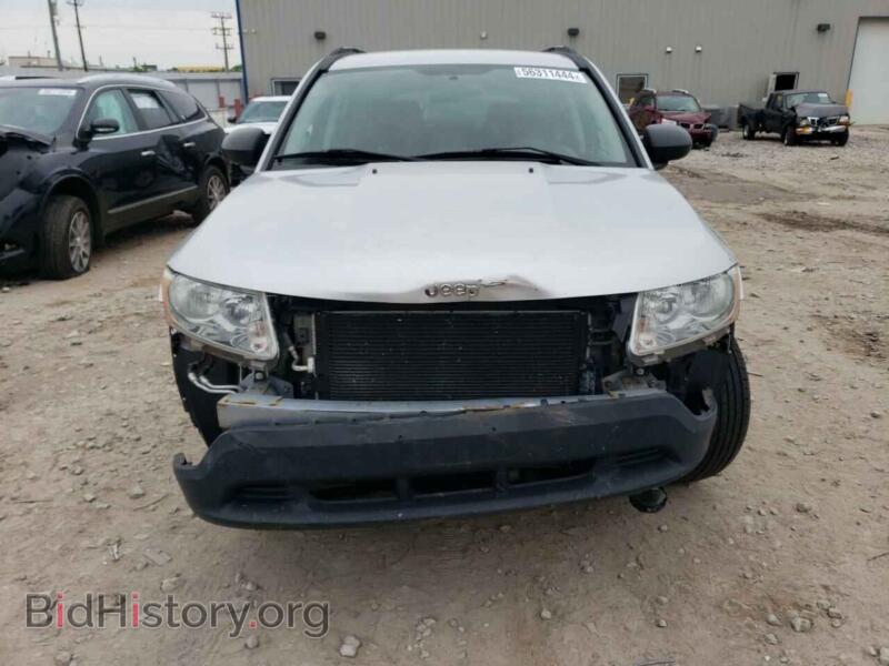 2011 Jeep COMPASS (VIN 1J4NF1FBXBD281166) — фото 5 из 13