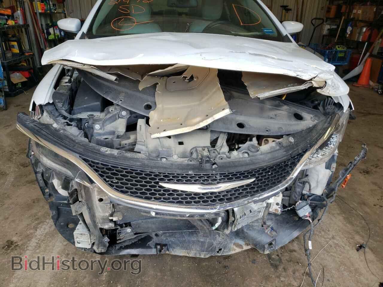 2015 CHRYSLER 200 - VIN: 1C3CCCEG1FN543725 - Фото 9