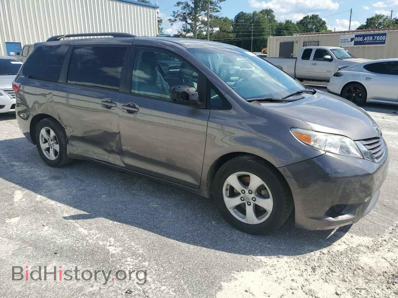 2017 TOYOTA All Models - VIN: 5TDKZ3DC6HS793186 - Фото 4