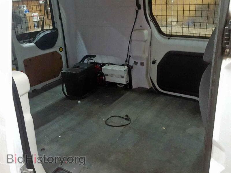 2012 Ford TRANSIT CO (VIN NM0KS9BN6CT095678) — фото 6 из 10