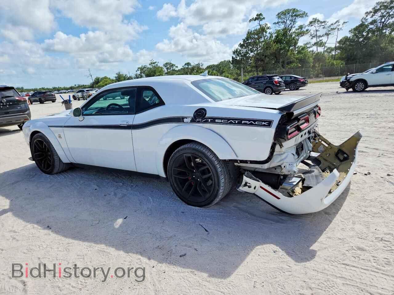 2020 DODGE CHALLENGER - VIN: 2C3CDZFJ9LH203236 - Photo 2