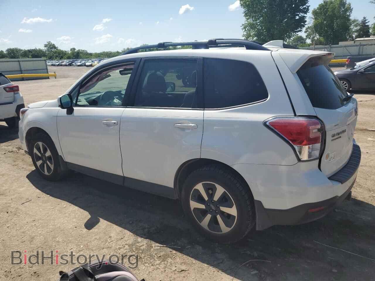 2017 SUBARU FORESTER - VIN: JF2SJAEC5HG463710 - Фото 2