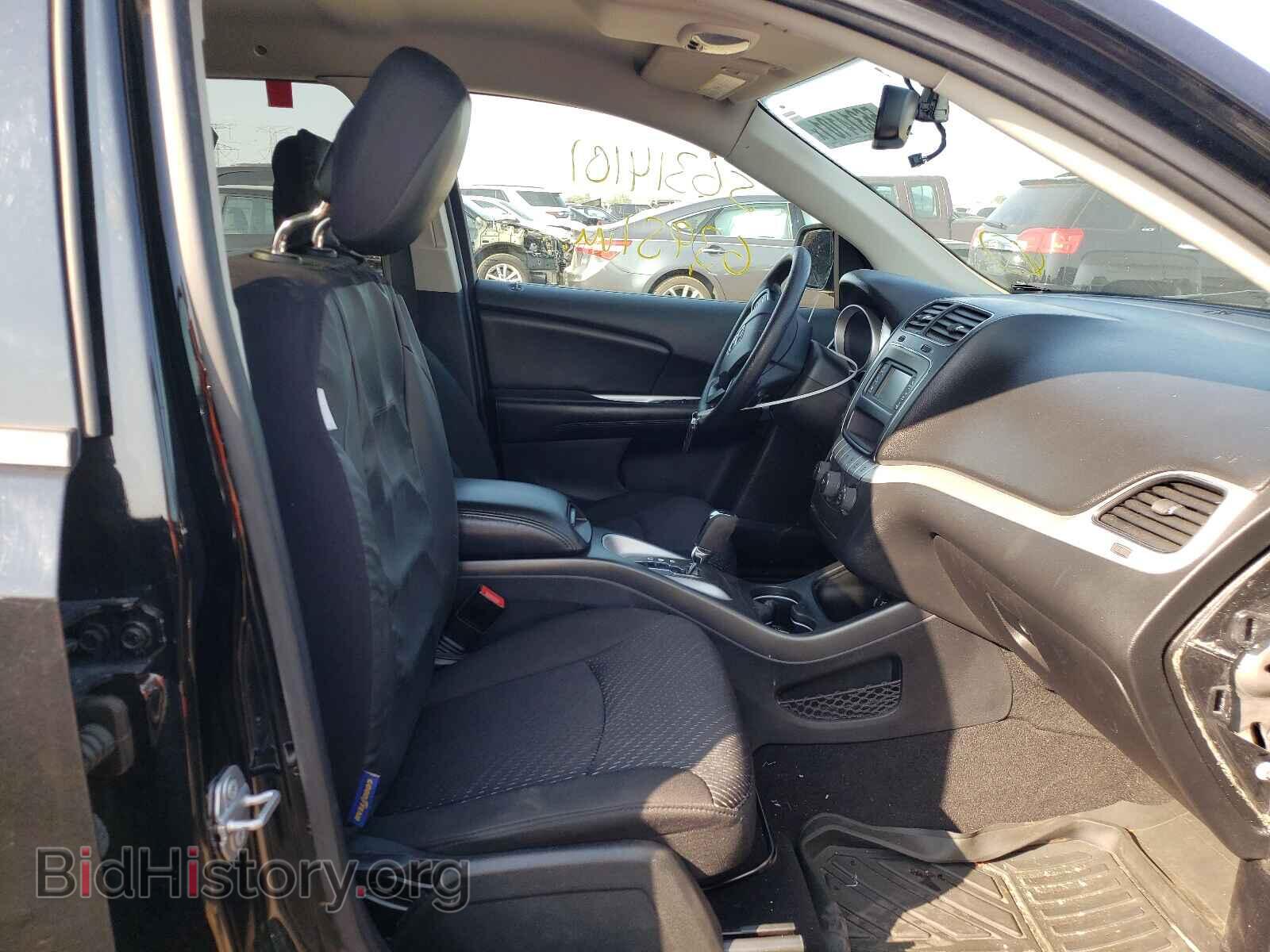 2019 DODGE JOURNEY - VIN: 3C4PDCAB6KT764056 - Фото 5