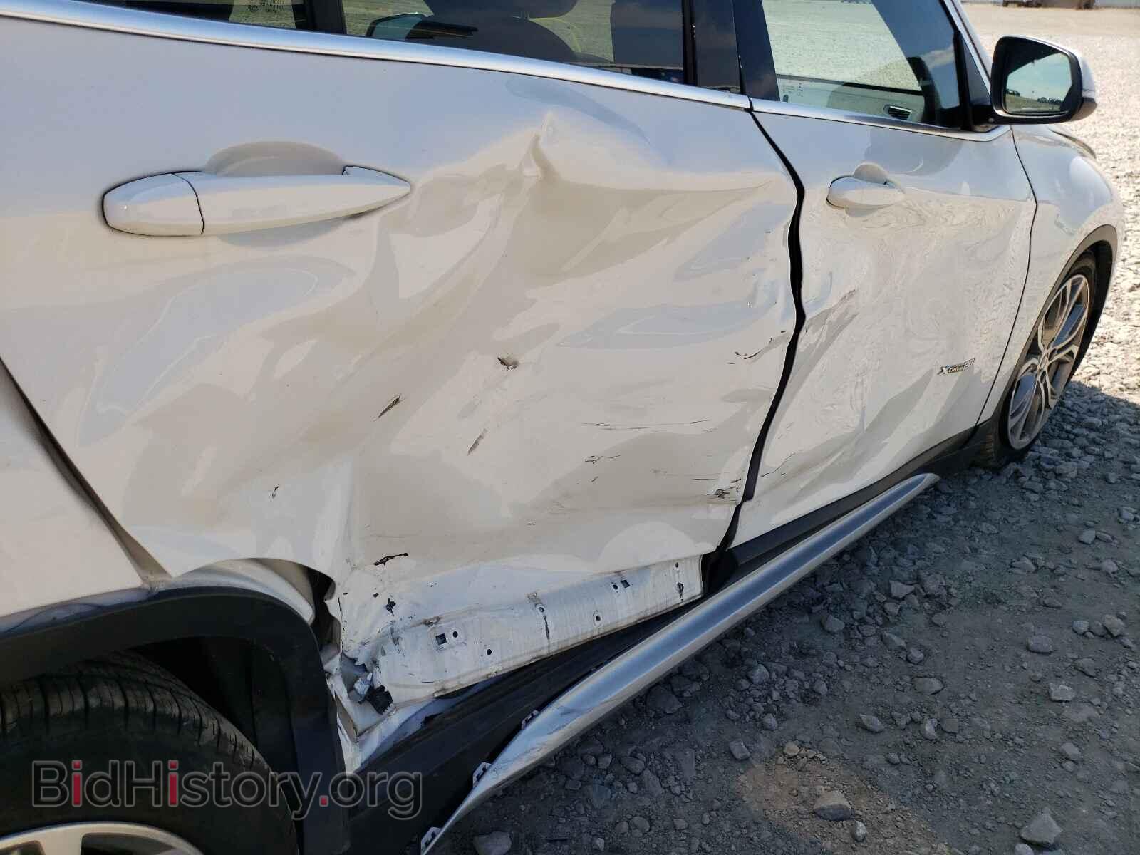 2017 BMW X1 - VIN: WBXHT3C3XH5F73879 - Фото 9