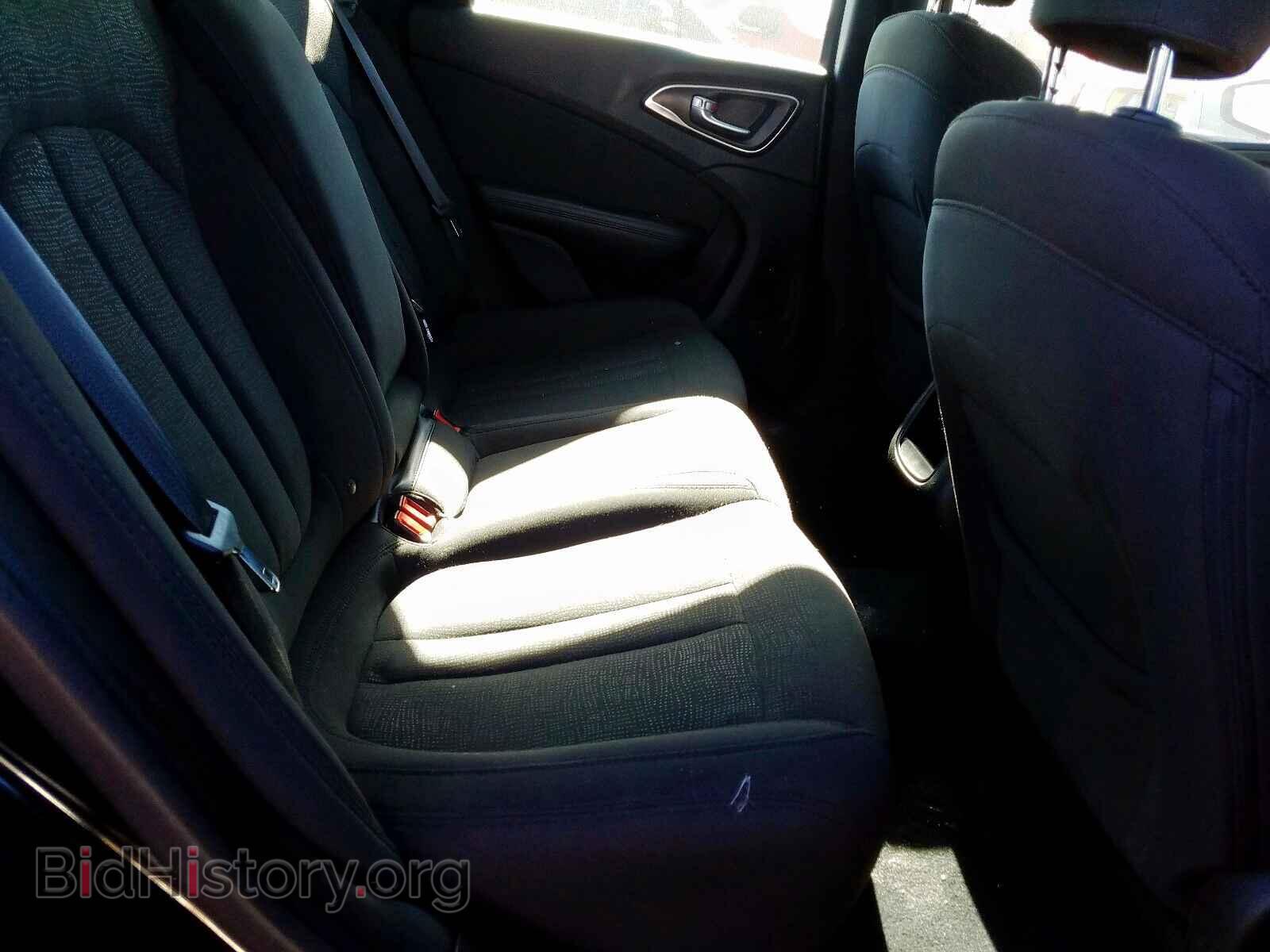 2016 CHRYSLER 200 - VIN: 1C3CCCAB4GN119239 - Фото 6