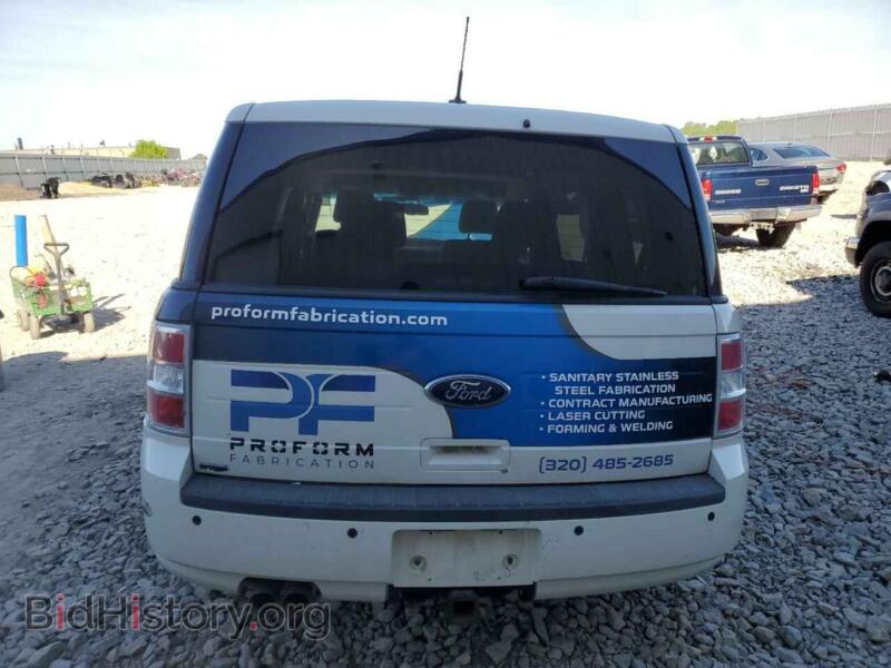 2011 Ford FLEX (VIN 2FMGK5BC6BBD16822) — photo 6 of 14