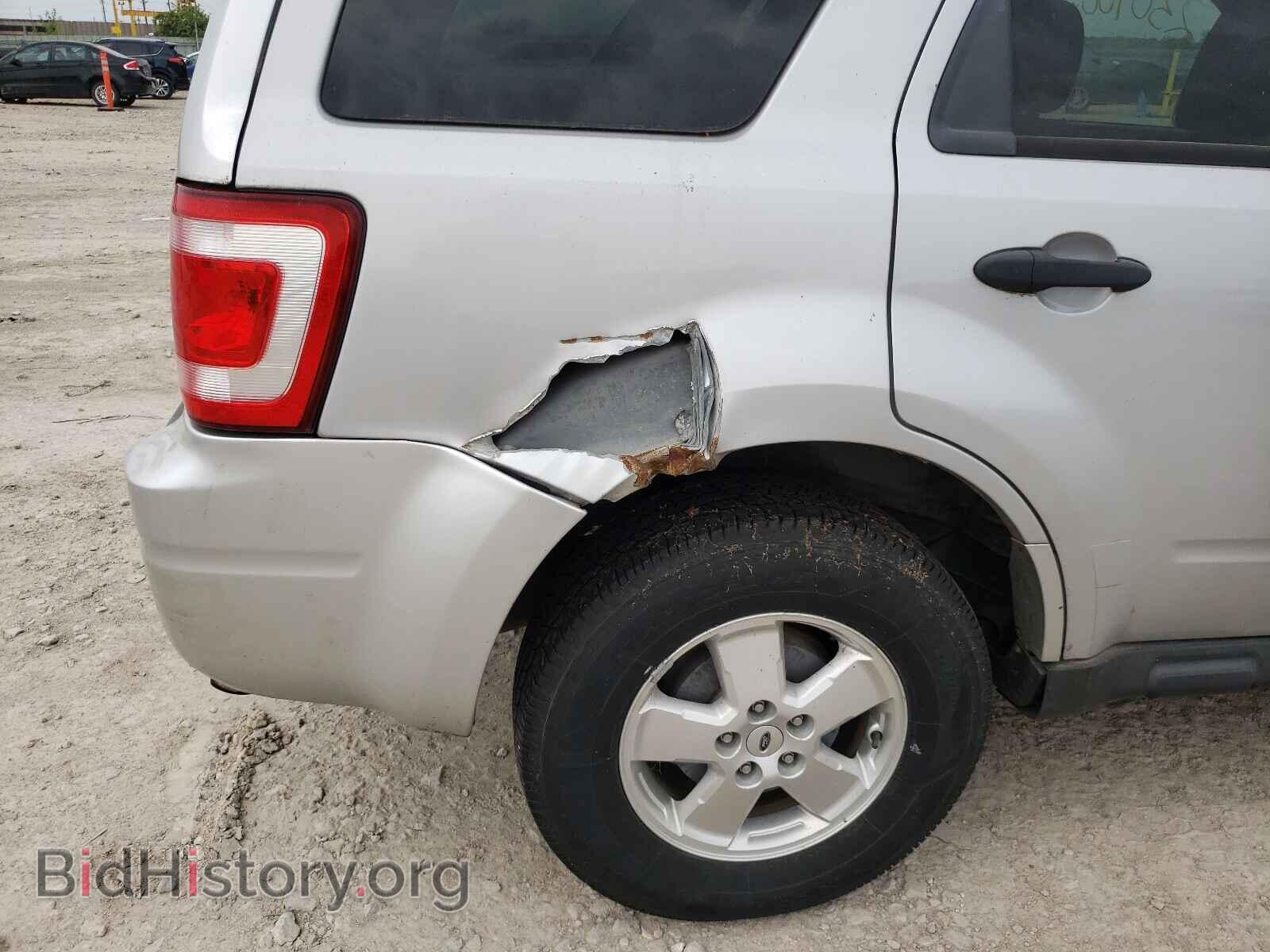 2011 FORD ESCAPE - VIN: 1FMCU9D76BKB26248 - Фото 9