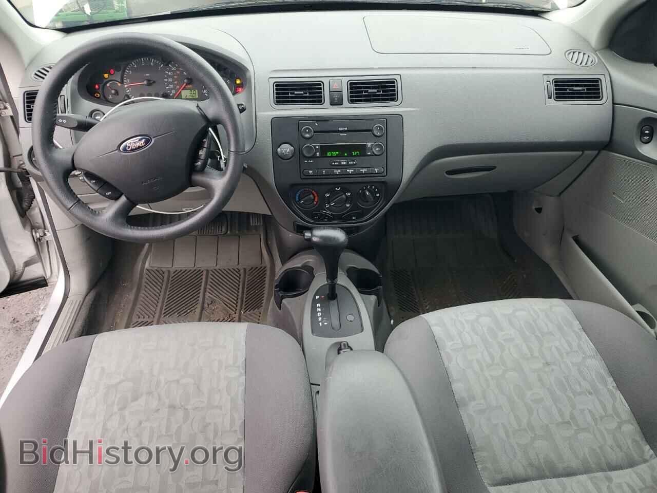 2005 FORD FOCUS - VIN: 1FAFP34N05W155154 - Фото 8