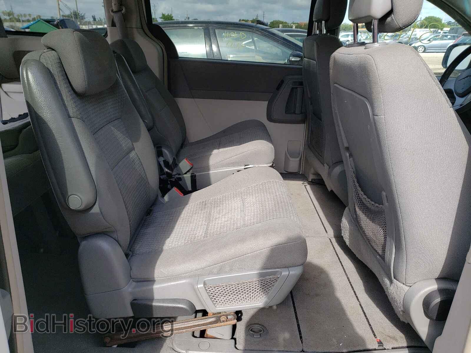 2010 CHRYSLER MINIVAN - VIN: 2A4RR5D11AR324220 - Photo 6