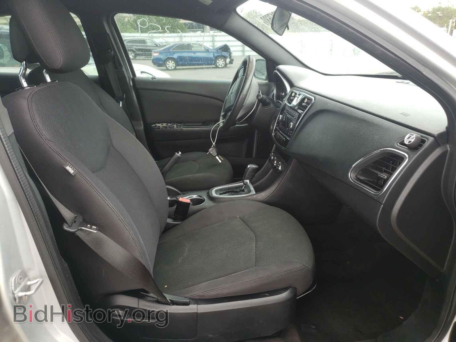 2012 CHRYSLER 200 - VIN: 1C3CCBAB8CN201995 - Фото 5