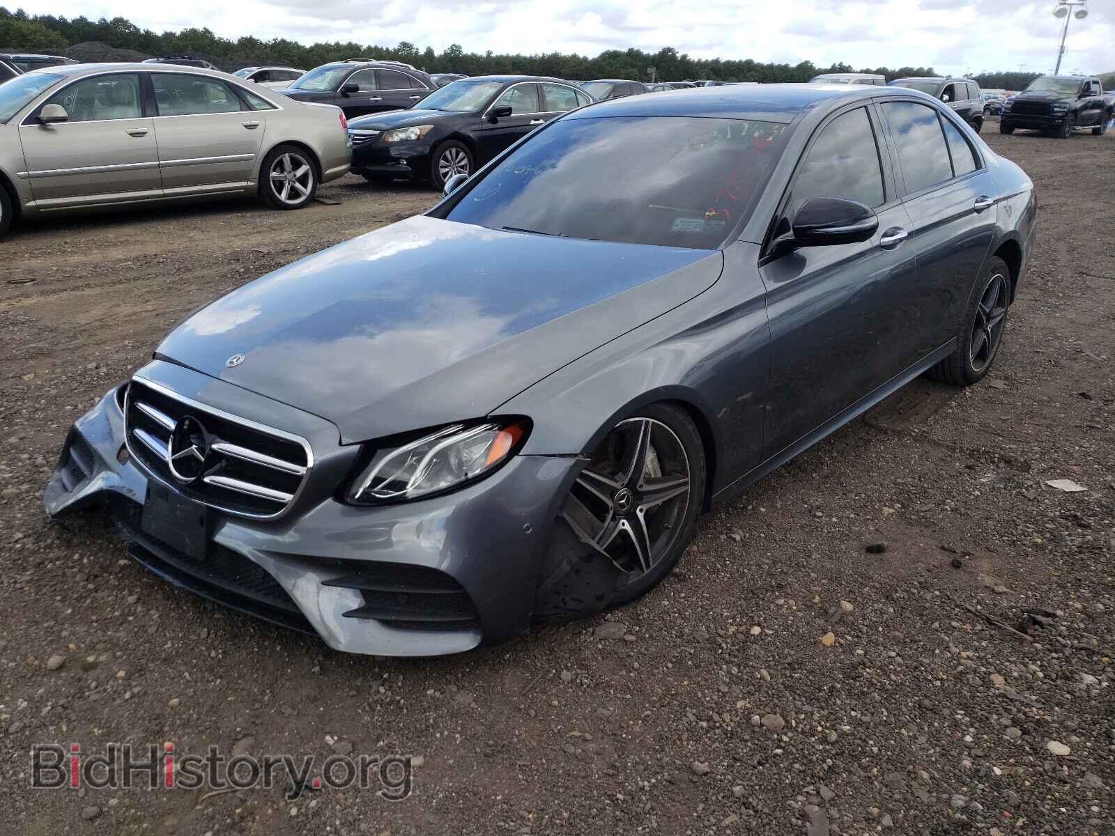 2018 MERCEDES-BENZ E-CLASS - VIN: WDDZF4KB5JA376030 - Фото 2