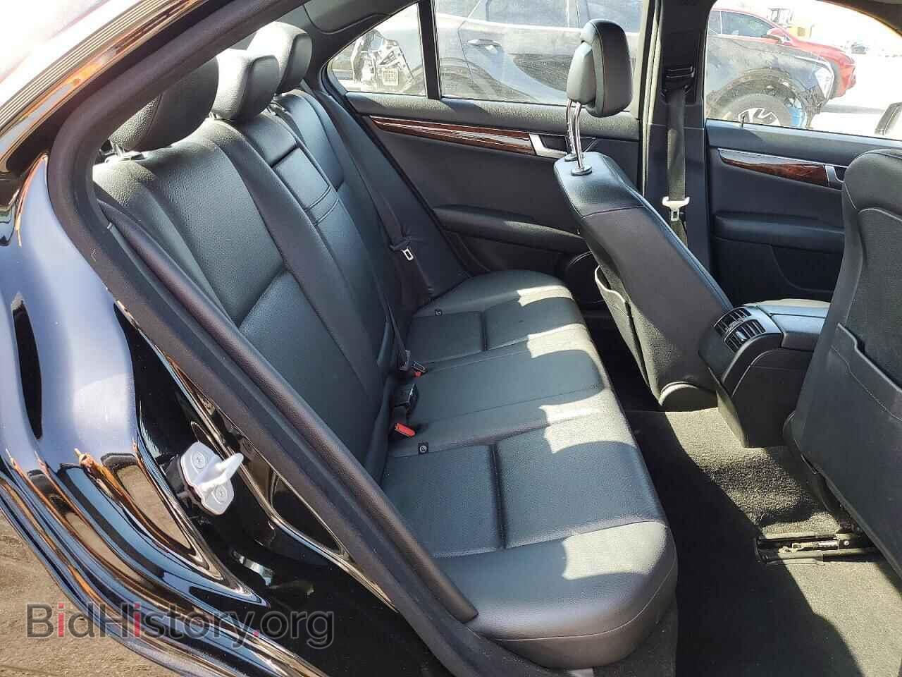 2012 MERCEDES-BENZ C-CLASS - VIN: WDDGF8BB8CR226237 - Фото 10