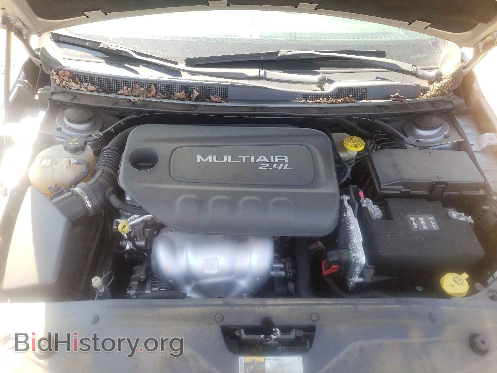 2016 CHRYSLER 200 - VIN: 1C3CCCAB7GN165034 - Фото 7