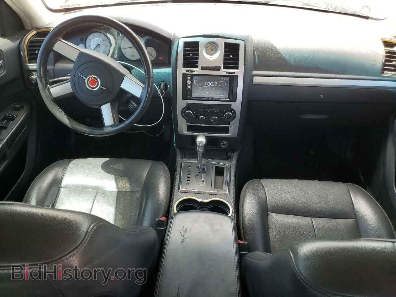 2010 CHRYSLER 300 - VIN: 2C3CA5CV0AH241492 - Фото 8