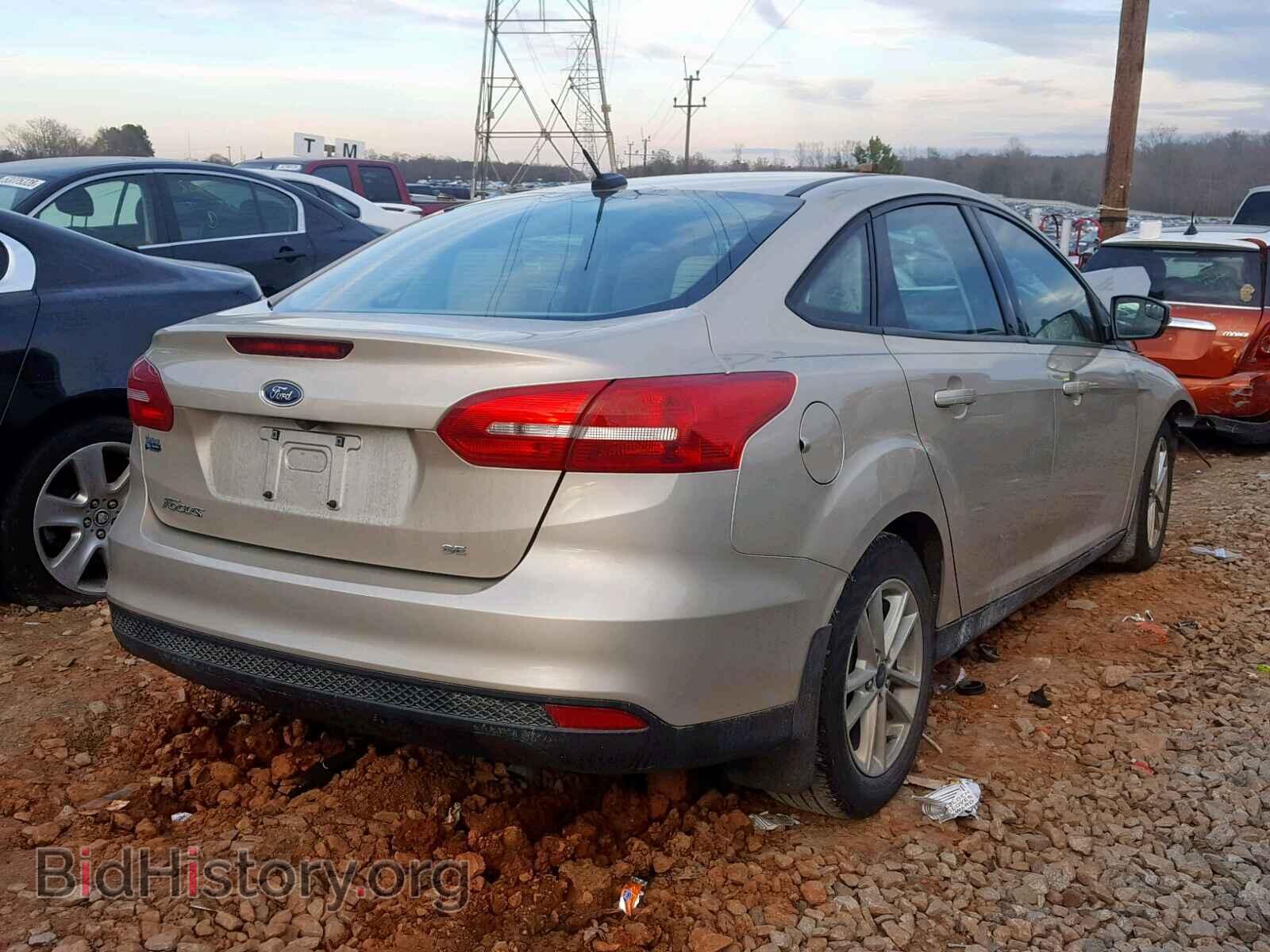 2017 FORD FOCUS SE - VIN: 1FADP3F27HL337207 - Фото 4