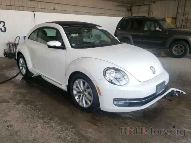 Photo 3VWJL7AT9EM625544 - VOLKSWAGEN BEETLE 2014