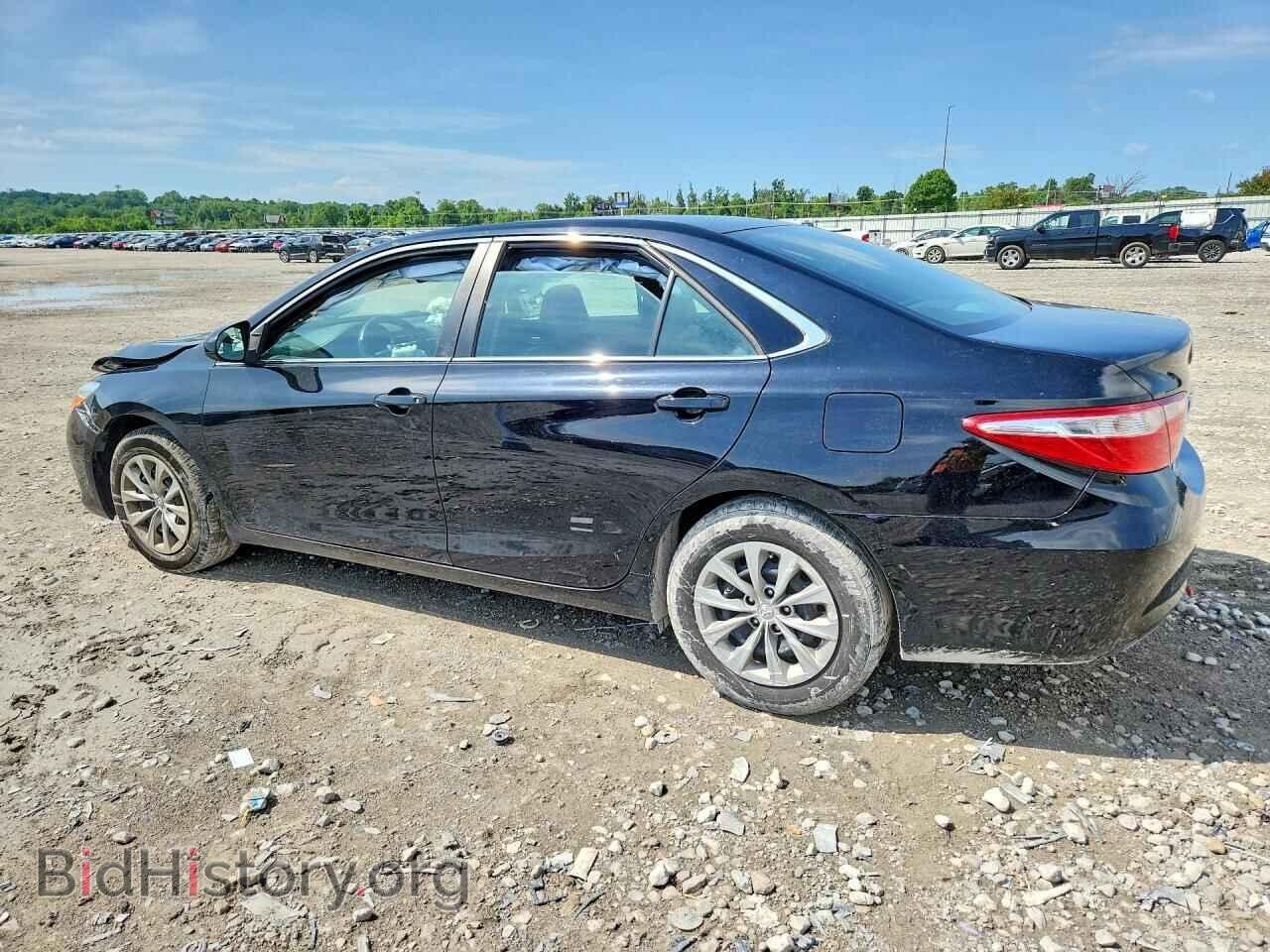 2017 TOYOTA CAMRY - VIN: 4T1BF1FK6HU358564 - Фото 2