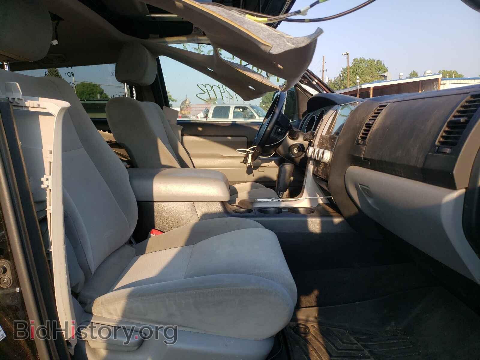 2012 TOYOTA SEQUOIA - VIN: 5TDBY5G11CS066880 - Фото 5