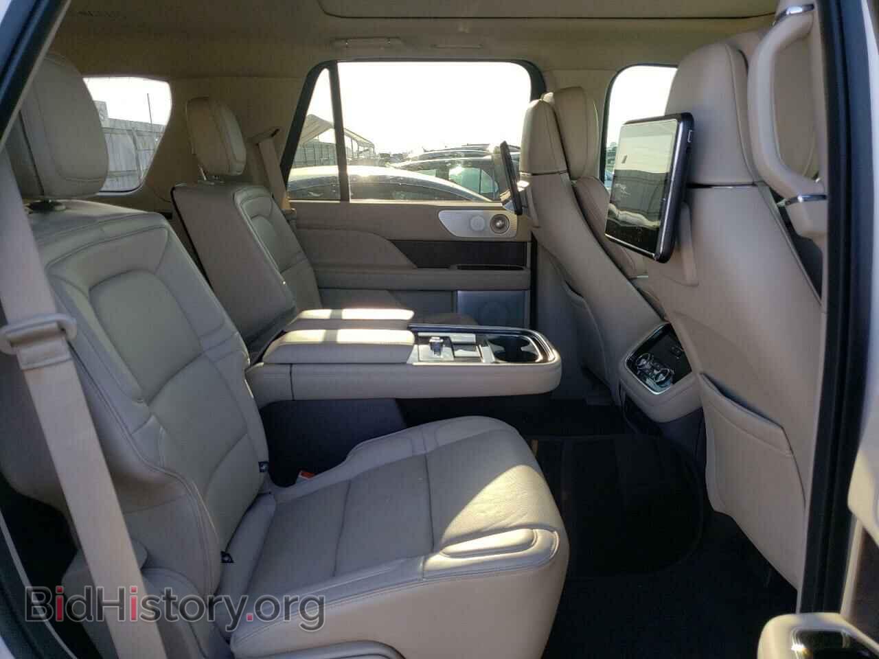 2019 LINCOLN NAVIGATOR - VIN: 5LMJJ2LT1KEL10367 - Фото 6