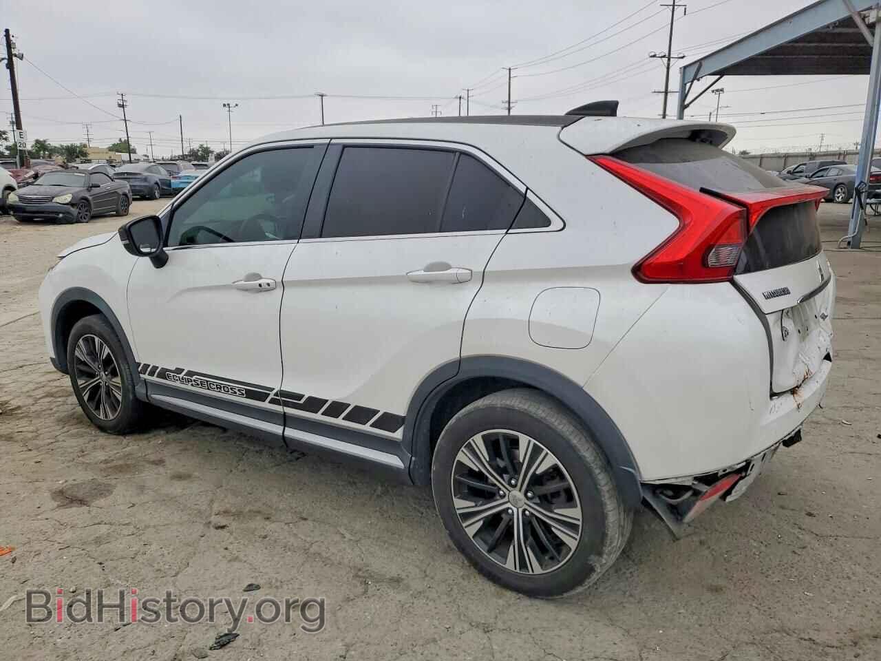 2018 MITSUBISHI ECLIPSE - VIN: JA4AT5AAXJZ044952 - Photo 2