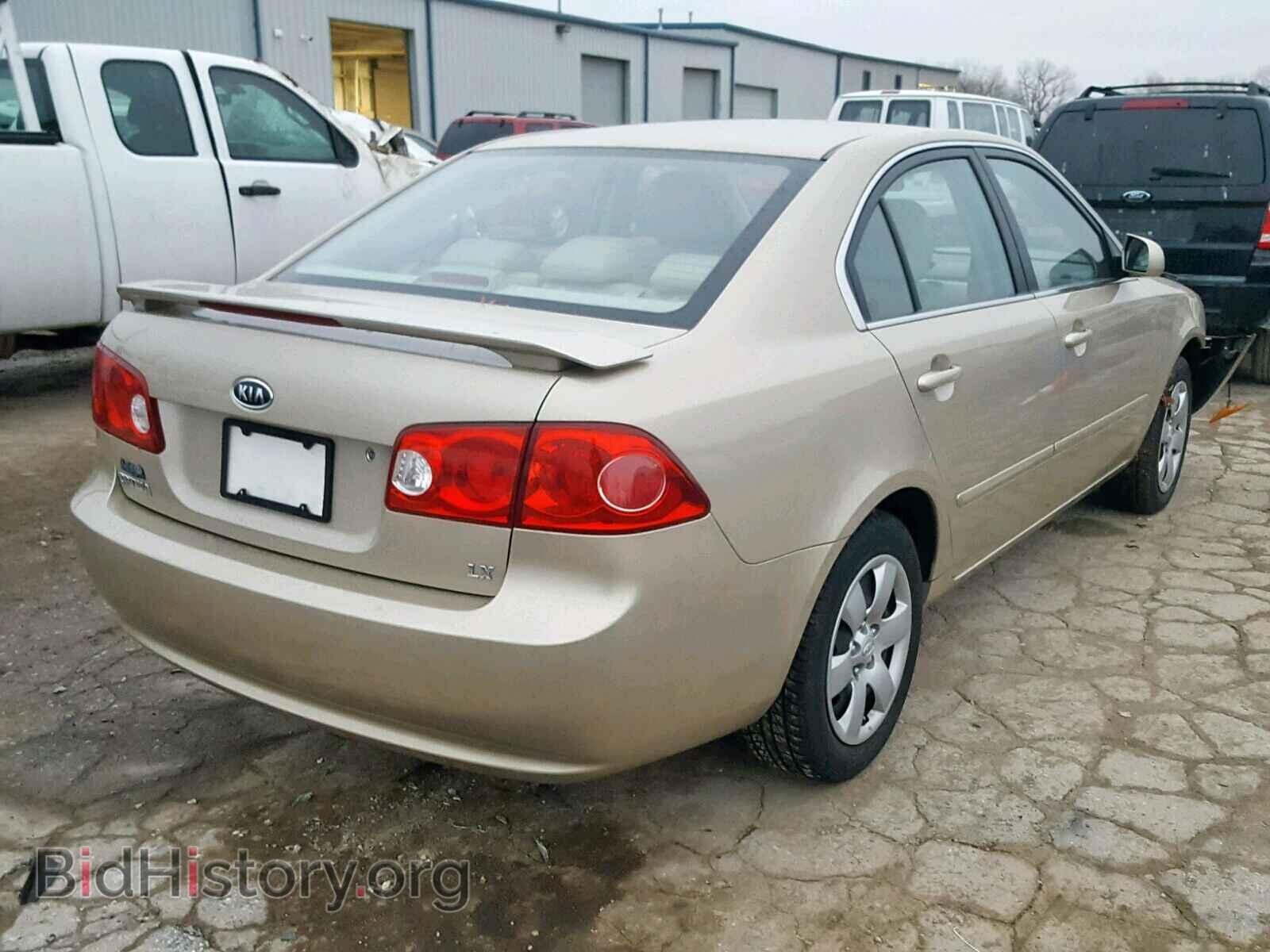 2008 KIA OPTIMA - VIN: KNAGE123085269754 - Фото 4