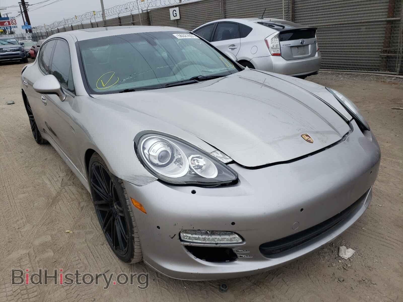 Фотография WP0AB2A76DL060102 - PORSCHE PANAMERA 2013