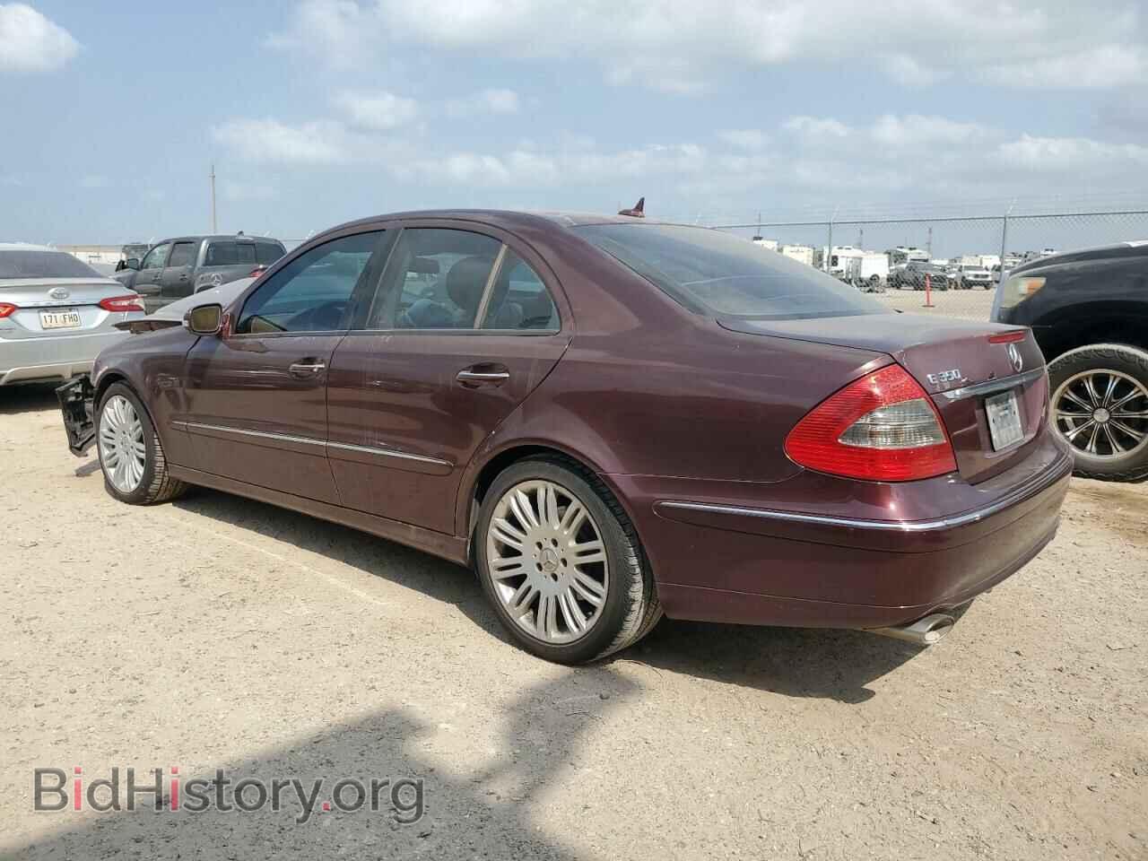 2007 MERCEDES-BENZ E-CLASS - VIN: WDBUF56X27B166129 - Фото 2