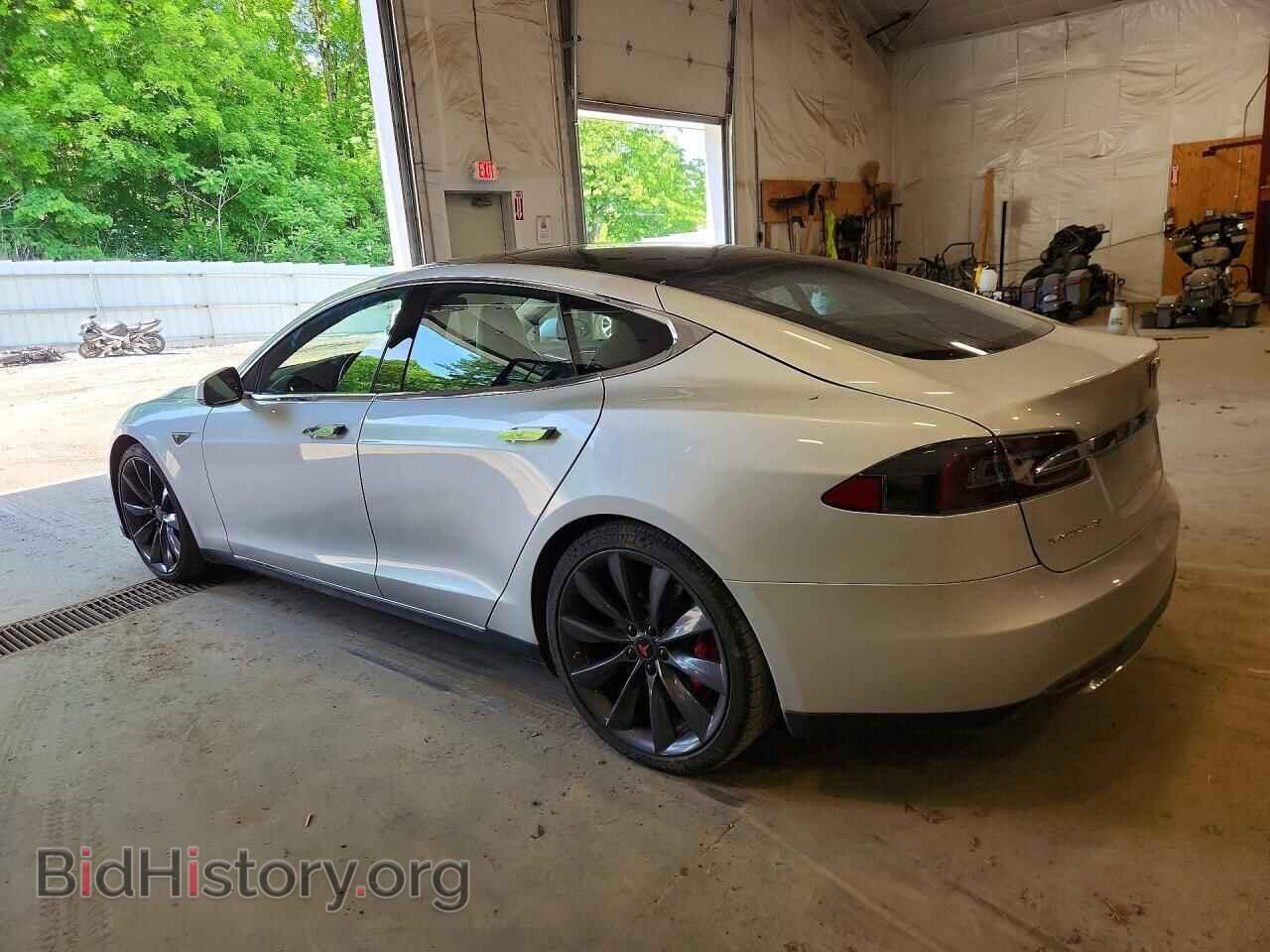 2014 TESLA MODEL S - VIN: 5YJSA1H12EFP43583 - Фото 2