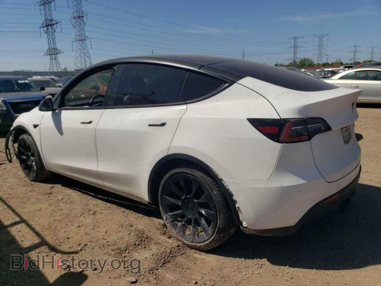 2022 TESLA MODEL Y - VIN: 7SAYGAEE6NF418938 - Photo 2