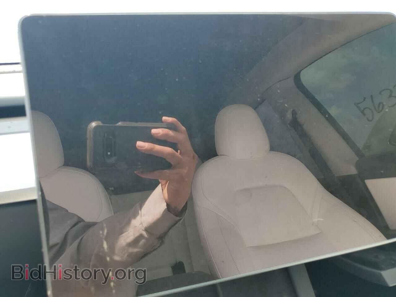 2022 TESLA MODEL Y - VIN: 7SAYGAEE6NF418938 - Photo 9