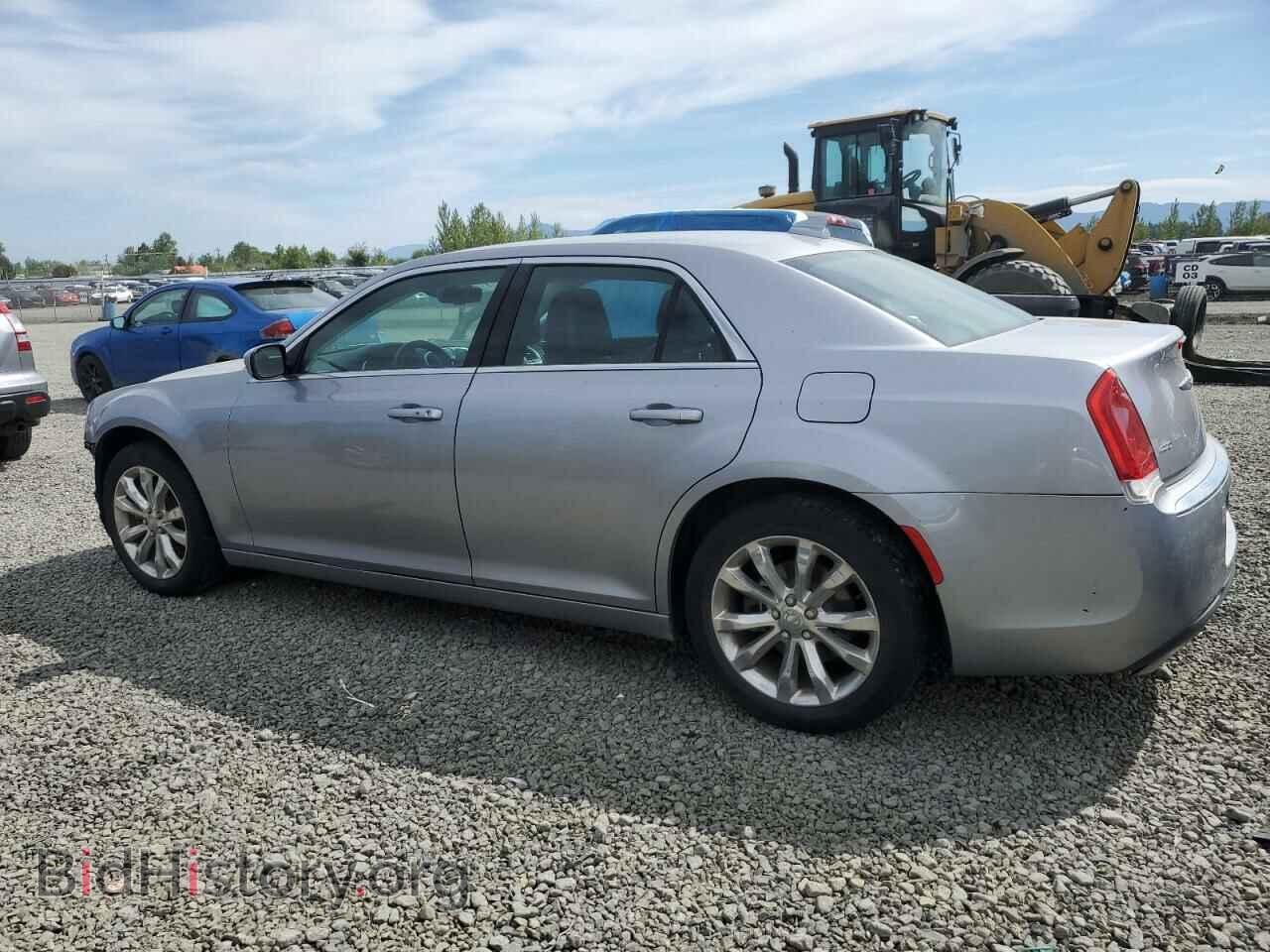 2015 CHRYSLER 300 - VIN: 2C3CCARG2FH830997 - Фото 2