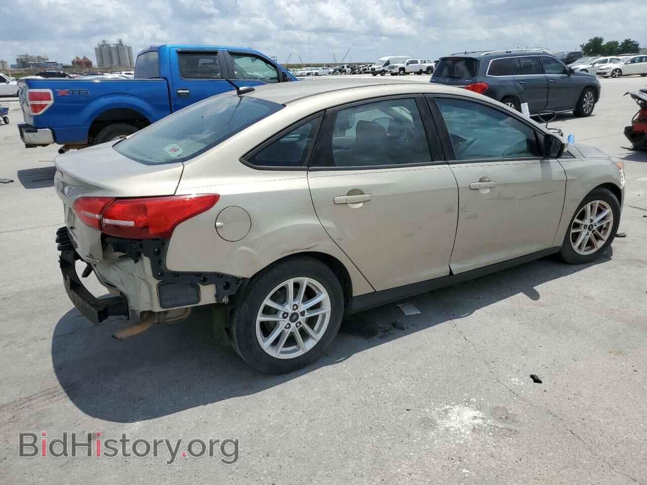 2016 FORD FOCUS - VIN: 1FADP3F2XGL296652 - Фото 3